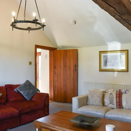 Hunters Scruton